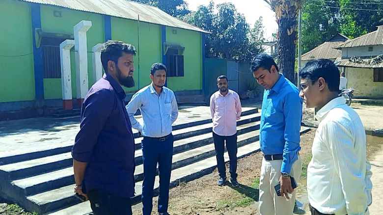 ঝিনাইগাতীতে শহীদ মিনার পরিচর্যা দেখভাল করছেন ইউএনও...