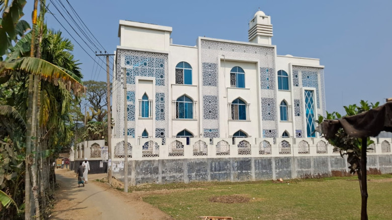 বকেয়া বিদ্যুৎ বিল থাকায় শেরপুরে মডেল মসজিদের সংযোগ...
