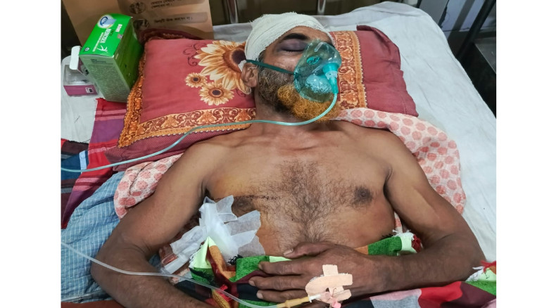 পাংশায় পূর্ব শত্রুতার জেরে তিনজনকে কুপিয়ে জখম...