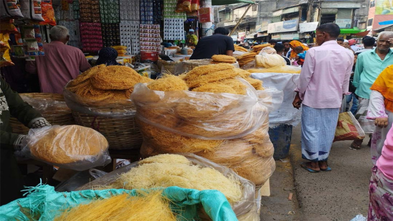 সৈয়দপুরে ভেজাল সেমাইয়ে বাজার সয়লাব...