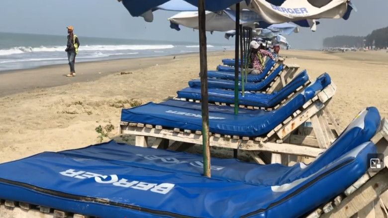 রমজানে পর্যটকশূন্য কক্সবাজার, সাগরপাড়ের নীরবতায় ঢে...