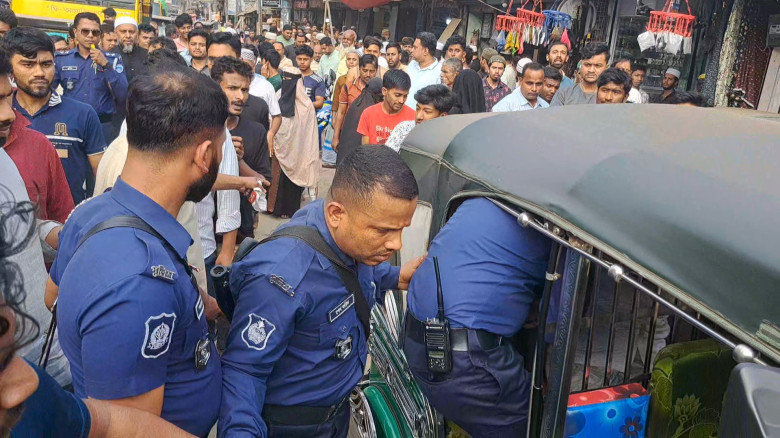 রায়পুরে অটোরিক্সা চালকের ঘুষিতে যুবদল নেতার মৃত্যু...