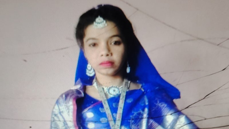 ছুরিকাঘাতে নারীর মৃত্যু, স্বামী পলাতক...