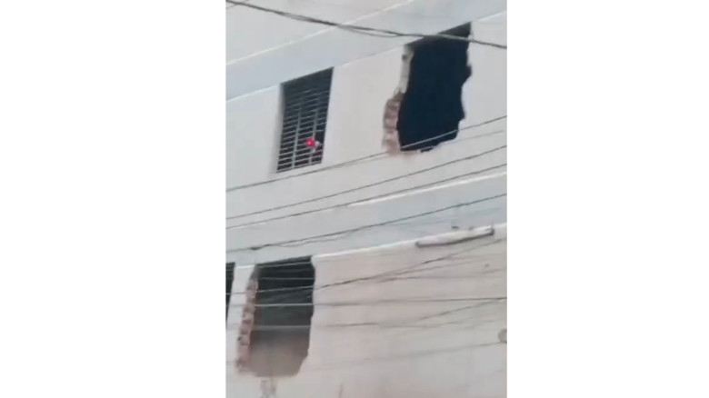নওগাঁয় আওয়ামী লীগ কার্যালয়ে বাজলো বঙ্গবন্ধুর ৭ই মা...