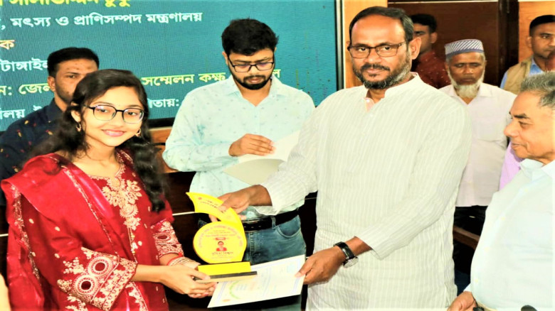প্রাথমিকের চাকরি আরও সম্মানজনক করতে কাজ করছে সরকার...