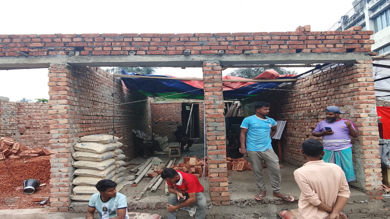 আ'লীগ ও জাপা নেতা অবৈধভাবে সরকারি জমি দখলের প্রতিব...