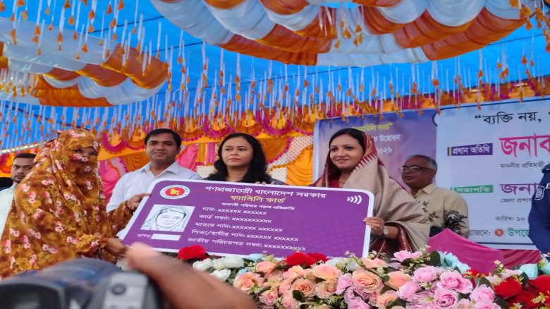 আগামী মাসে আরো ৫০হাজার পরিবার পাবে ফ্যামিলি কার্ড...