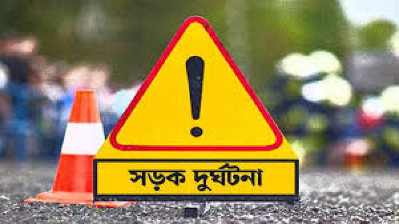 চুয়াডাঙ্গায় দ্রুতগতির মোটরসাইকেল-বাইসাইকেলের সঙ্গ...