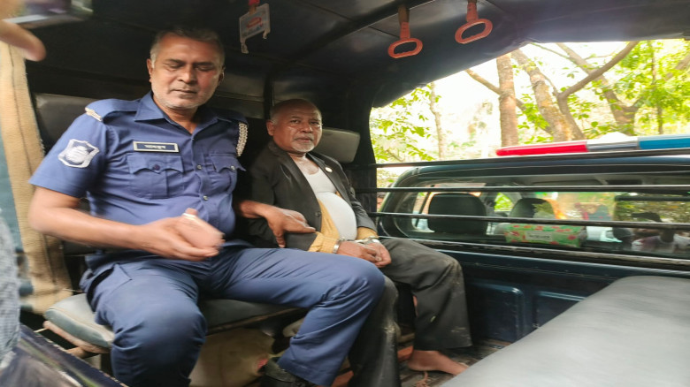 জমি নিয়ে বিরোধ: বড় ভাইয়ের ছোড়া গুলিতে নিহত ছোট ভাই...