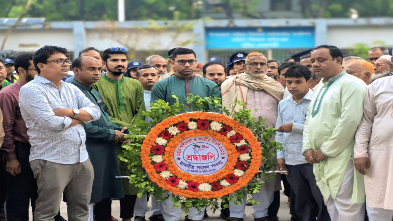 পুঠিয়ায় মহান স্বাধীনতা ও জাতীয় দিবস উদযাপন...