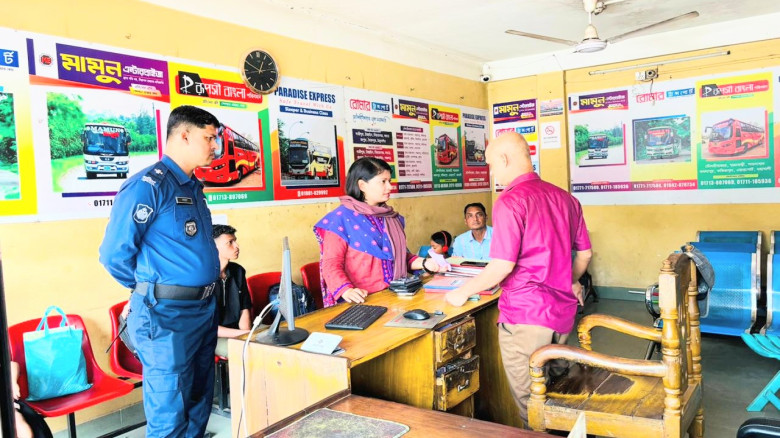 মৌলভীবাজারের ভ্রাম্যমাণ আদালতের অভিযান: দূর দূরপাল...