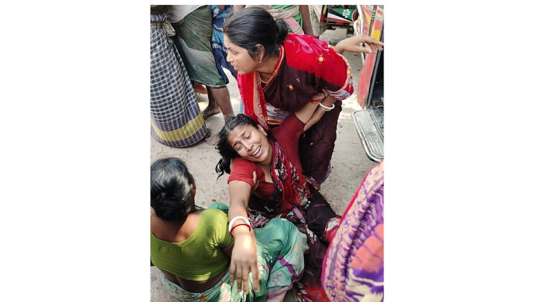 শৈলকুপায় বজ্রপাতে দুই কৃষকের মৃত্যু আহত ৪...