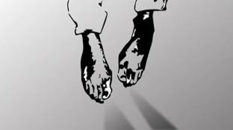 ভালুকায় ফেসবুকের একটি ছবি ঘিরে সন্দেহ রাজমিস্ত্রীর...