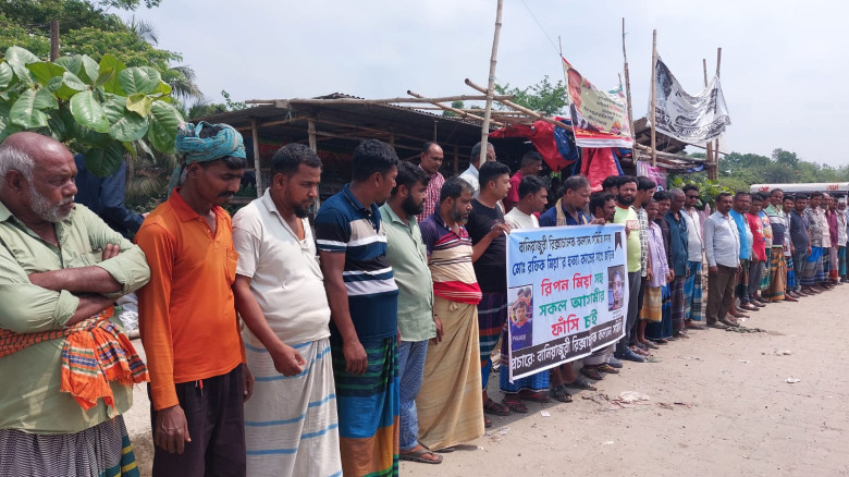 ঘিওরে অটোচালক হ'ত্যা: বিচার দাবিতে বিক্ষোভ ও মানবব...