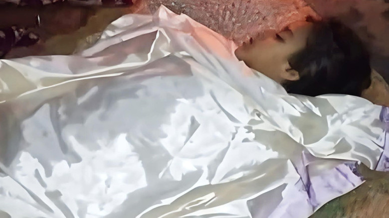 চুনারুঘাটে পুকুরে মাছ ধরতে গিয়ে এক শিশুর মৃত্যু...