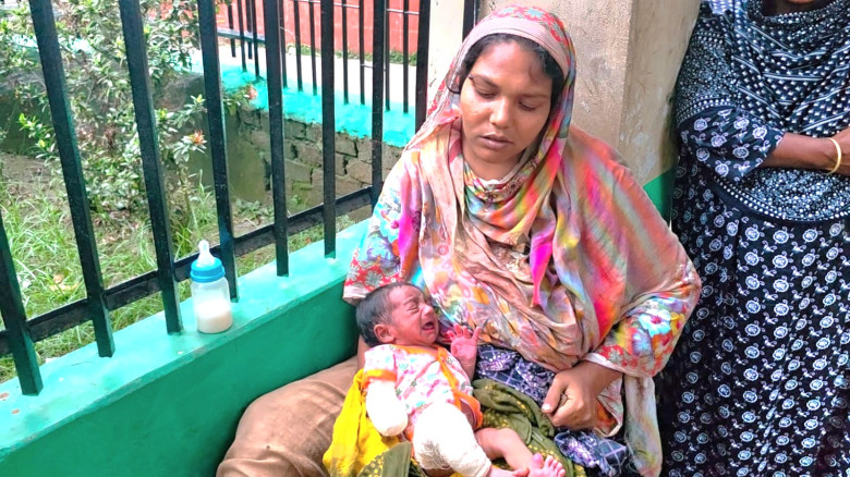 বাবা-মায়ের মাদক সেবনের টাকা জোগাতে ২৪ দিনের শিশুক...