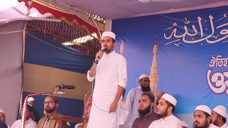 আসিফ মাহমুদের নেতৃতে এনসিপি চরমোনাই দরবারে...