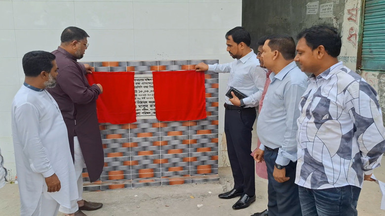 জয়পুরহাট জেলা পরিষদের দুটি রাস্তা পাকা করন কাজ উদ্...