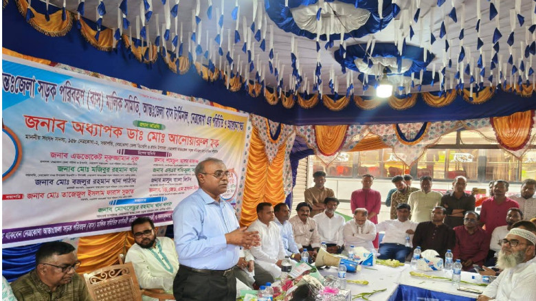 স্থবিরতা ভেঙে পথে নামল বাস মালিক সমিতি, বদলাবে কি ...