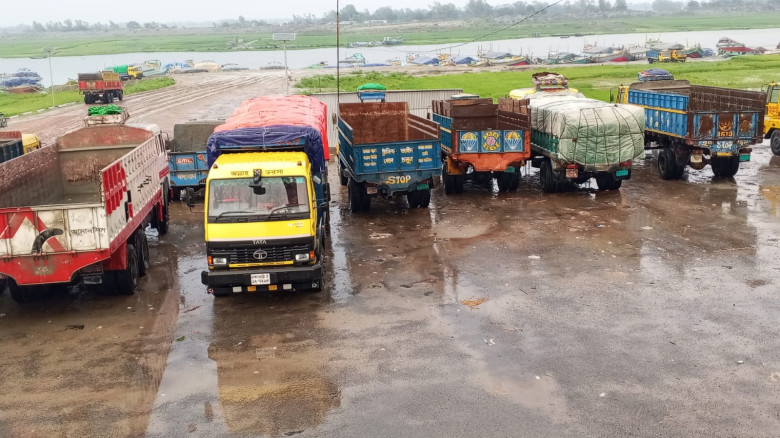 ইজারাদারের পক্ষে কাঙ্ক্ষিত টোল আদায়  সম্ভব হচ্ছে ন...