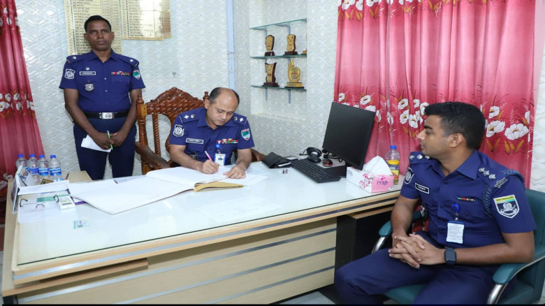জীবননগর থানা পরিদর্শন করলেন পুলিশ সুপার রুহুল কবীর...