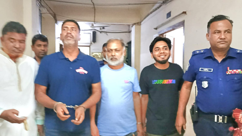 ফতুল্লায় ঝুট ব্যবসার নিয়ন্ত্রণ নিয়ে গুলি, যুবদলের ...