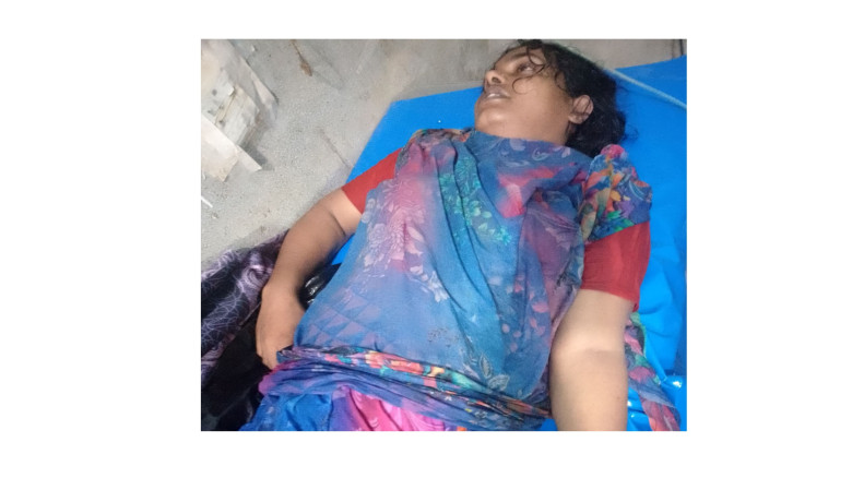 ঝিনাইদহে বজ্রপাতে গৃহবধূর মৃত্যু...