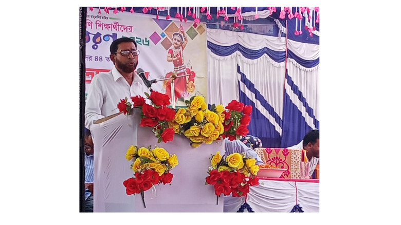 সাঘাটায়  বিদায় ও নবীন বরণ অনুষ্ঠান...