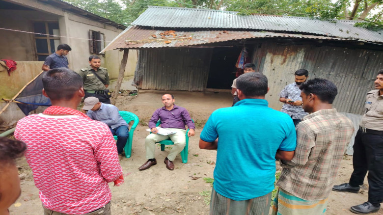 মাদকের আস্তানায় হানা, কারবারীর ঘরেই ভ্রাম্যমান আদা...