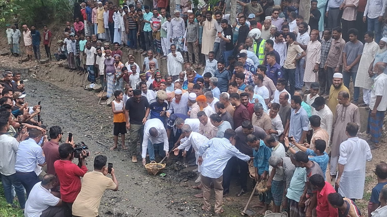 প্রাইমারি স্কুলে শিক্ষার মান কমে গেছে, বাড়াতে হবে ...