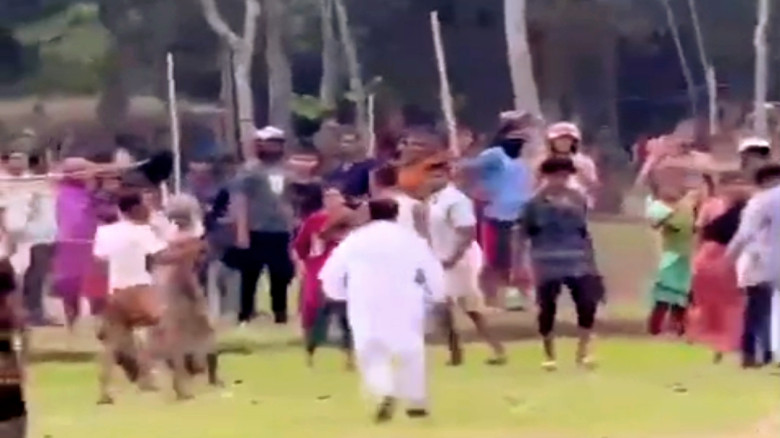 পাকুন্দিয়ায় ফুটবল খেলাকে কেন্দ্র করে সংঘর্ষের ঘটনা...