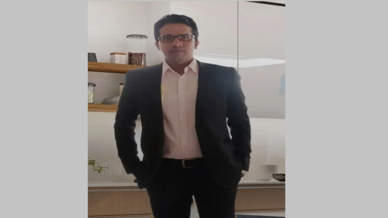 প্রেমিকাকে না জানিয়ে বিয়ে, শিক্ষক গ্রেপ্তার...