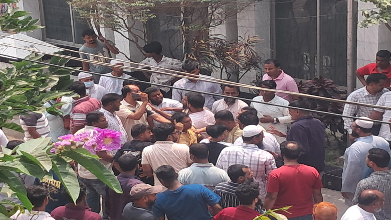 নারায়ণগঞ্জ সদর উপজেলায় সিডিউল জমা নিয়ে বিএনপি-এনসি...