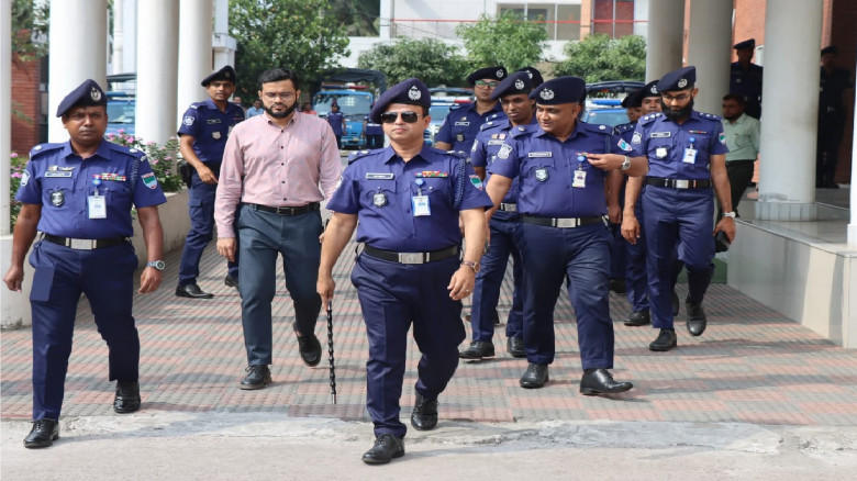 খুলনায় নতুন পুলিশ সুপার হিসেবে যোগ দিলেন মোহাম্মদ ...