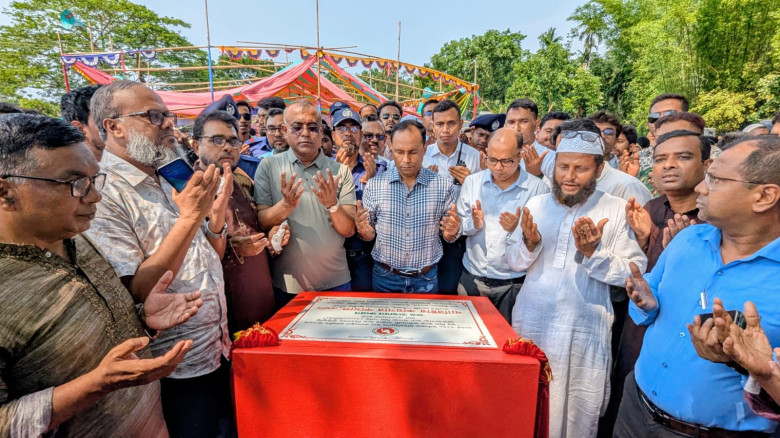 নেত্রকোণায় ৭ কিলোমিটার খাল পুনঃখনন কাজের উদ্বোধন...