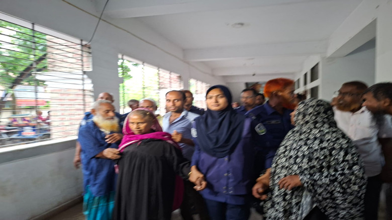 কৃষক হত্যা মামলায় তিন জনের মৃত্যুদণ্ড ও তিনজনের যা...
