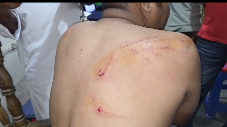 গাজীপুরের শ্রীপুরে বিএনপির নেতার ওপর হামলা...