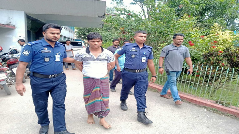 নোয়াখালীর আলোচিত স্কুল ছাত্রী হত্যা মামলার রায় ঘো...