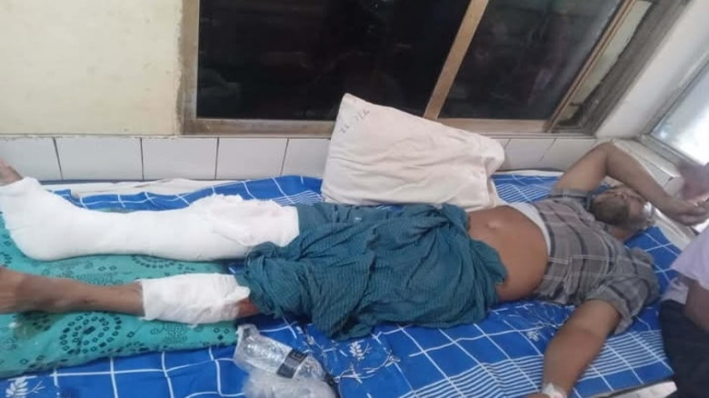 পেয়াঁজ ব্যবসায়ীকে কুপিয়ে জখম করে ৫ লাখ টাকা ছিনত...