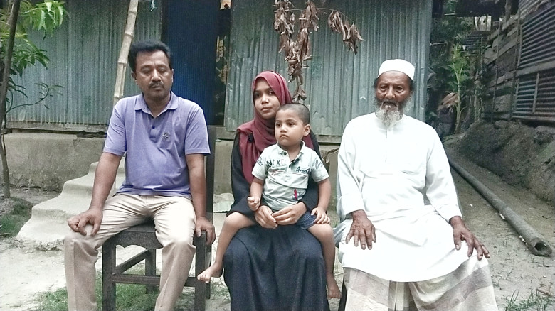নির্যাতনে ঘরছাড়া তানজিলা, শিশু নিয়ে নিরাপদ জীবনের...
