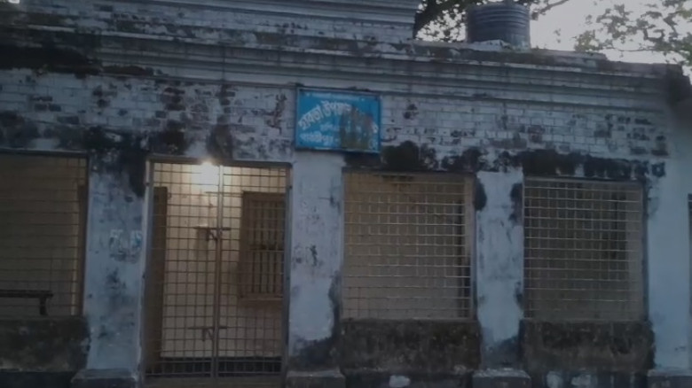 ৩শ' বছর আগে প্রতিষ্ঠিত পার্বতীপুরের হাবড়া জমিদার ব...