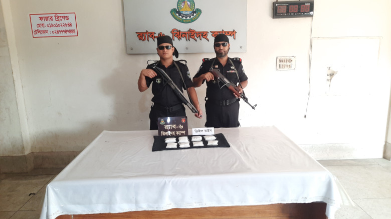 ঝিনাইদহে ৭ কোটি টাকা মুল্যের ক্রিস্টাল মেথ জব্দ...