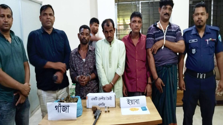 কোম্পানীগঞ্জে দেশীয় অস্ত্র ও মাদকসহ গ্রেফতার ৪...