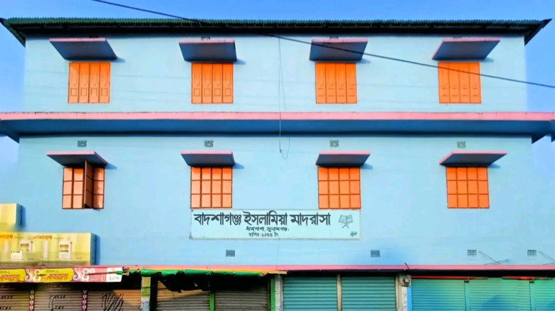 ধর্মপাশায় মাদরাসা ও মসজিদের অবৈধ কমিটি বাতিলের দাব...