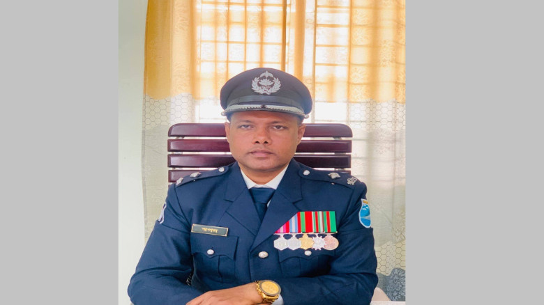 দৌলতপুরে নতুন ওসি স্বপন কুমার সরকার যোগদান করেছেন...