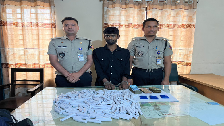 কুমিল্লায় ইয়াবা ও গাঁজাসহ দুই মাদক কারবারি গ্রেপ্ত...