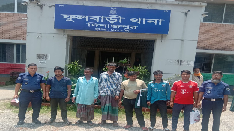 ফুলবাড়ীতে মাদক ও নিয়মিত মামলায় ৬ জন গ্রেপ্তার...