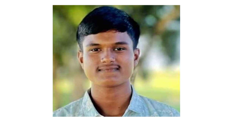 ধর্মপাশায় বাবার লাশ বাড়িতে রেখে এসএসসি পরীক্ষায় অং...