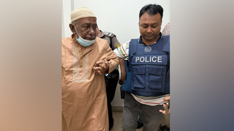 রোকেয়া বিশ্ববিদ্যালয়ের সাবেক ভিসি হাসিবুর রশীদ গ্র...