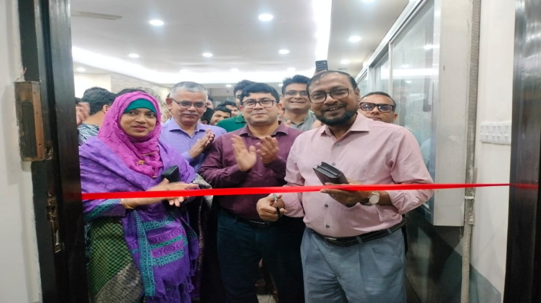 জবি মার্কেটিং বিভাগের সংস্কারকৃত বিভিন্ন রুমের উদ্...